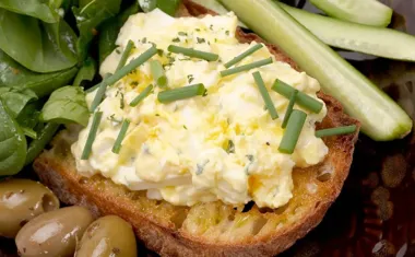 Hekele  śląska sałatka śledziowa z Tarnowskich Gór