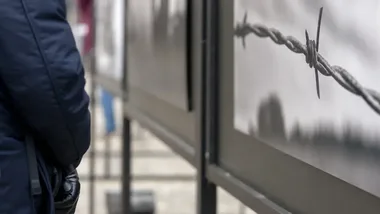 Czterdzieści jeden plakatów i artystyczny spacer na powitanie Gwarków