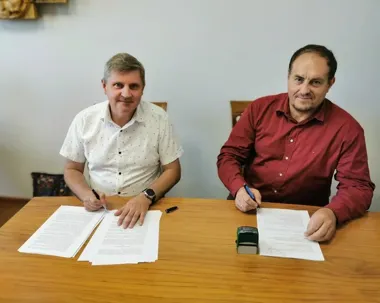 Nowe połączenia przy przejazdach kolejowych. Podpisano dwie umowy