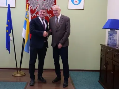 Chodnik na Dworcowej coraz bliżej. Powiat i gmina domykają stary problem