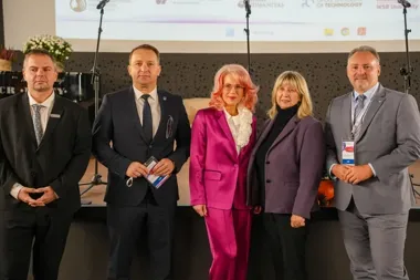 Logopedzi, lekarze i fizjoterapeuci zjechali do Tarnowskich Gór