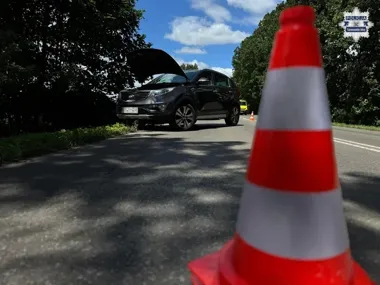 Nieudane wyprzedzanie w Świerklańcu skończyło się karą i łańcuchem zderzeń