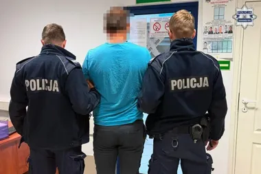 Bransoletka za 100 tysięcy zniknęła przy kontroli - policja odzyskała ją wczoraj