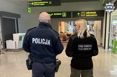 Jedno zdanie o bombie może zakończyć majówkę, zanim samolot wystartuje