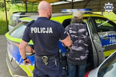 Zgubiona karta i szybkie zakupy - policjanci zakończyli sprawę tego samego dnia