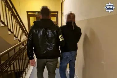 Policja przerwała serię kradzieży paliwa. Zatrzymany jeździł z fałszywymi tablicami
