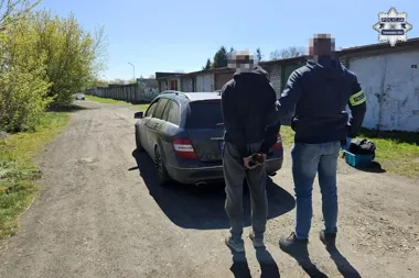 Uciekał przed policją w Tarnowskich Górach - prawda wyszła po kilku minutach