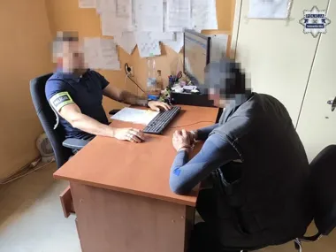 Telefon zniknął ze sklepowej lady. Kryminalni namierzyli sprawcę w Nakle Śląskim