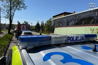 Motocyklista po zderzeniu na DK11 trafił do szpitala śmigłowcem