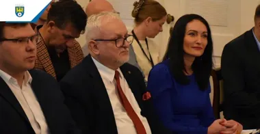 Przedsiębiorcy i szkoły przy jednym stole w Pałacu w Rybnej