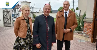 W Lubecku podziękowano za plony. Biskup przewodniczył dożynkowej Mszy