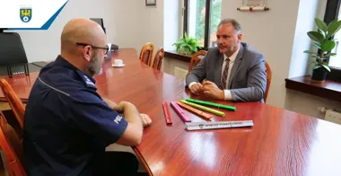 Bezpieczne wakacje pod lupą służb. Samorząd planuje działania dla dzieci