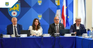Orły i Róże dla strażaków z Potępy i ojców kamilianów