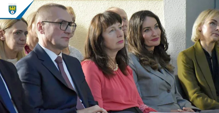 Dwie nauczycielki i dwie absolwentki wyróżnione w I LO w Tarnowskich Górach